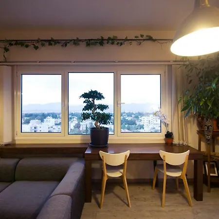 Daire Vas' Penthouse Lefkoşa